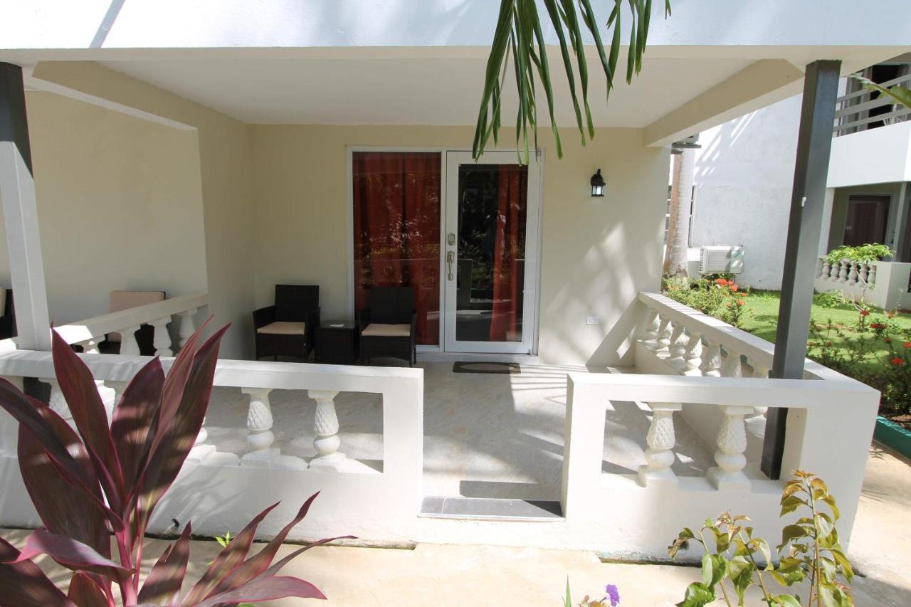 Sand And Blue Seas Negril Exterior photo