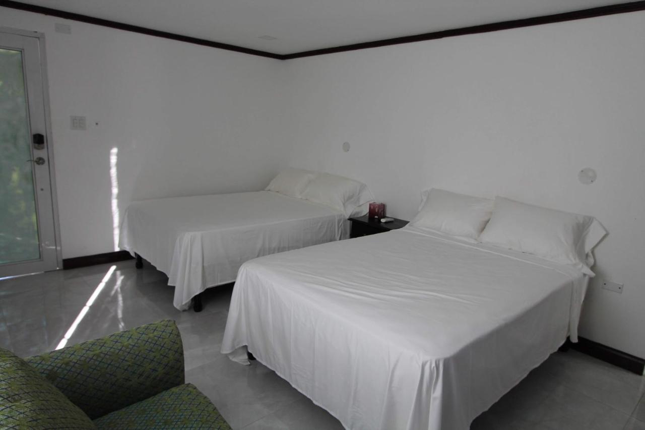 Sand And Blue Seas Negril Exterior photo